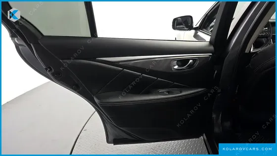 INFINITY Q50 3.5 BLUE SPORT ESSENTIAL
