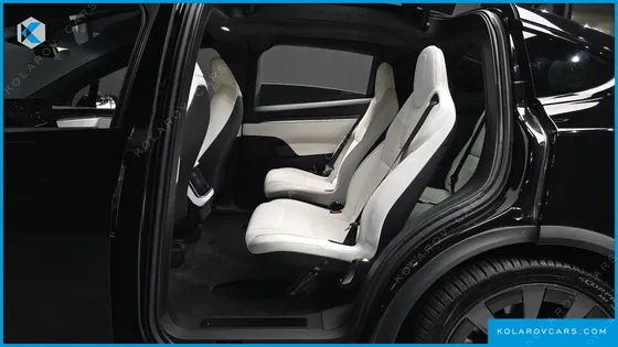 TESLA MODEL X PLAID