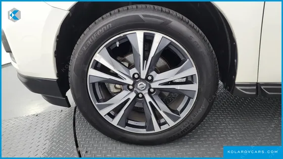 NISSAN PATHFINDER 3.5 4WD