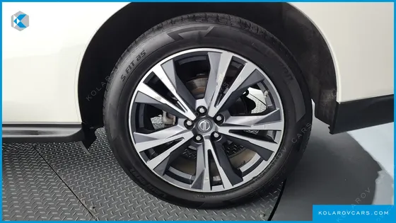 NISSAN PATHFINDER 3.5 4WD