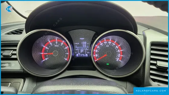 KGM - SSANGYONG TIVOLI VX 2WD