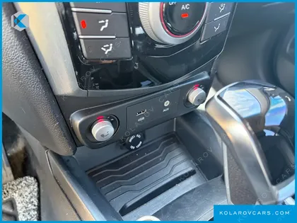 KGM - SSANGYONG TIVOLI VX 2WD
