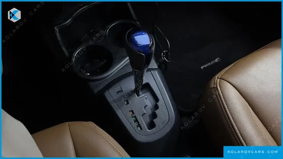 TOYOTA PRIUS 1.5