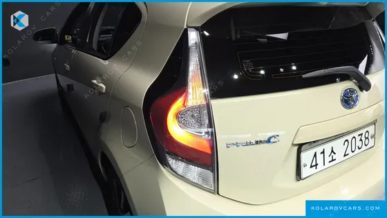 TOYOTA PRIUS 1.5