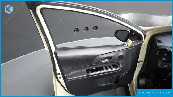 TOYOTA PRIUS 1.5