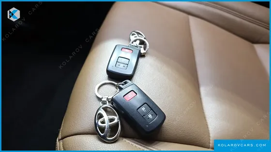 TOYOTA PRIUS 1.5