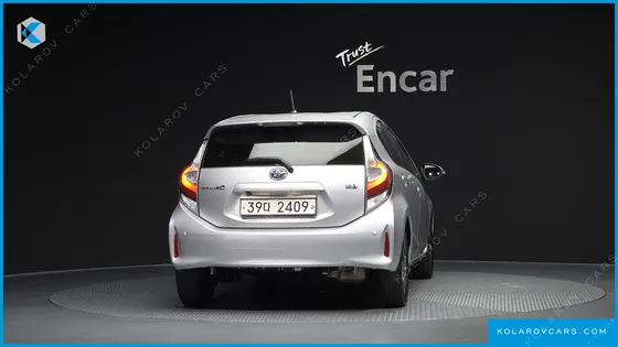 TOYOTA PRIUS 1.5