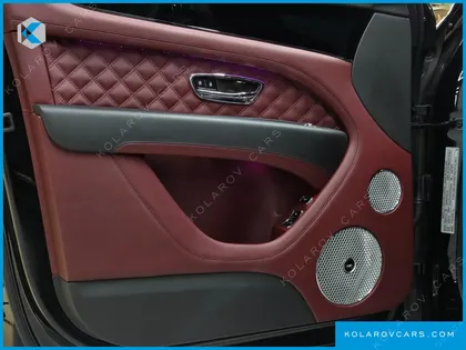 BENTLEY BENTAYGA 4.0 V8 AZURE