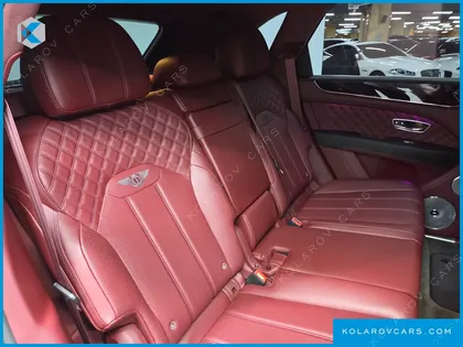 BENTLEY BENTAYGA 4.0 V8 AZURE