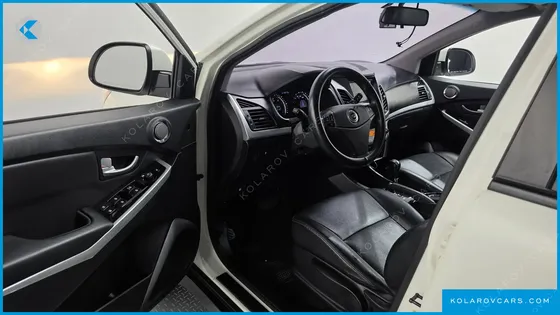 KGM - SSANGYONG KORANDO 2.0 CVT 2WD