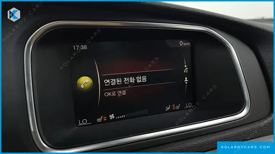 VOLVO V40 D3