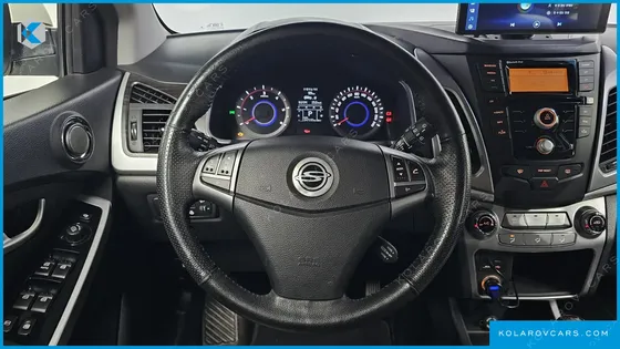 KGM - SSANGYONG KORANDO 2.2 RX 2WD