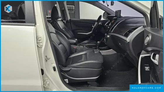 KGM - SSANGYONG KORANDO 2.2 RX 2WD