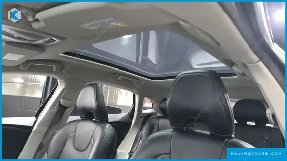 VOLVO V40 D3