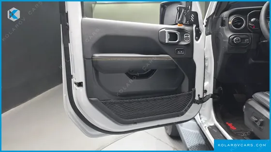 JEEP WRANGLER 2.0 SAHARA POWER TOP 4DOOR