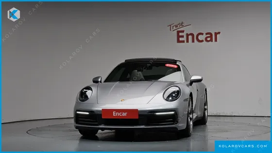 PORSCHE 911 CARRERA 4