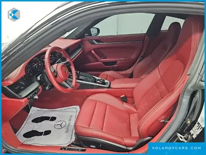 PORSCHE 911 CARRERA 4