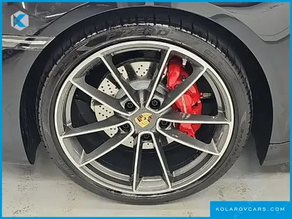 PORSCHE 911 CARRERA 4