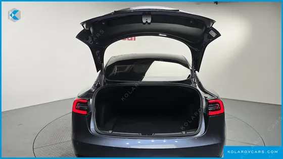 TESLA MODEL 3 LONG RANGE AWD