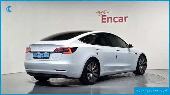 TESLA MODEL 3 LONG RANGE AWD