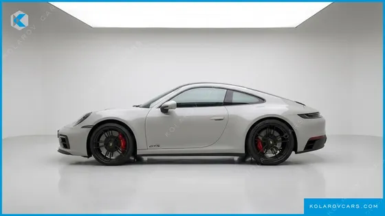 PORSCHE 911 CARRERA 4 GTS
