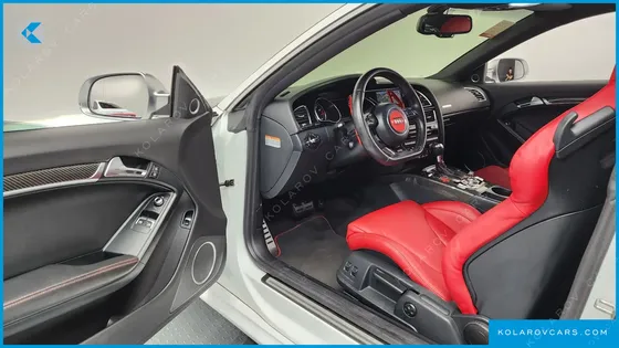 AUDI RS5 4.2 FSI QUATTRO