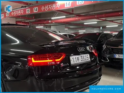 AUDI RS5 4.2 FSI QUATTRO
