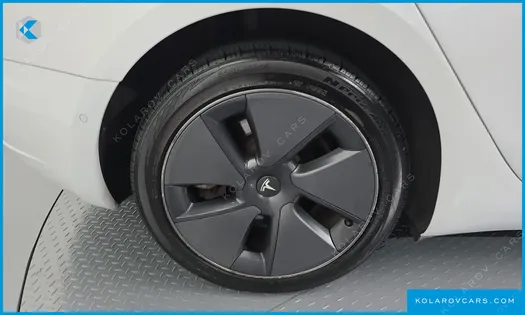 TESLA MODEL 3 LONG RANGE AWD