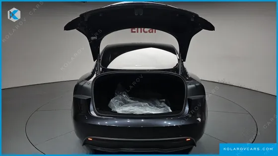 TESLA MODEL 3 RWD