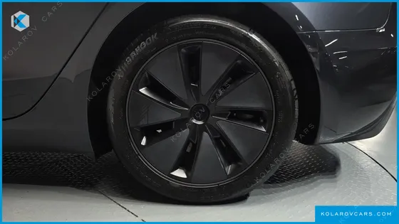 TESLA MODEL 3 RWD