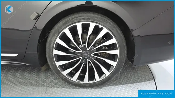 LINCOLN CONTINENTAL 3.0 PRESIDENTIAL AWD