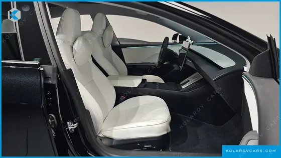TESLA MODEL 3 RWD