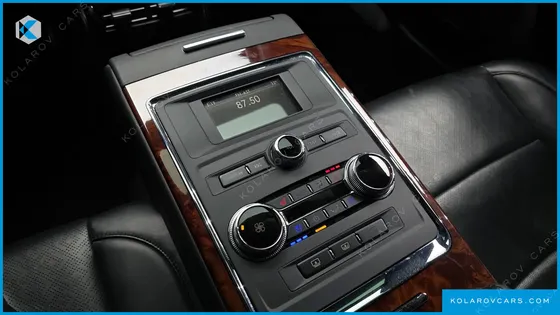 LINCOLN CONTINENTAL 3.0 PRESIDENTIAL AWD