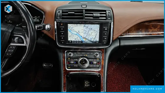 LINCOLN CONTINENTAL 3.0 PRESIDENTIAL AWD