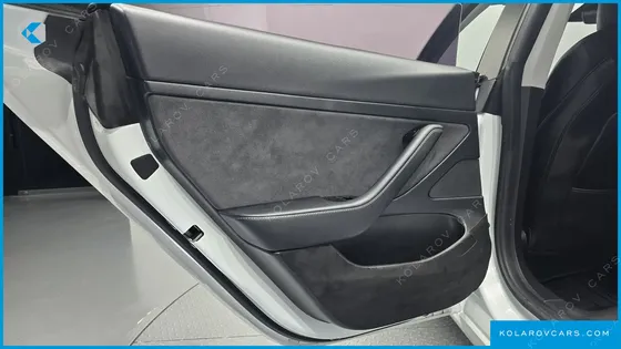 TESLA MODEL 3 STANDARD RANGE PLUE RWD