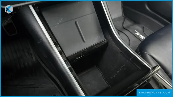 TESLA MODEL 3 STANDARD RANGE PLUE RWD
