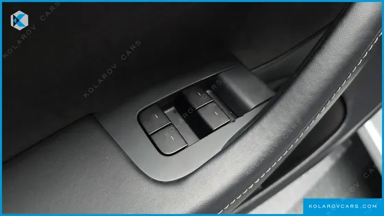 TESLA MODEL 3 STANDARD RANGE PLUE RWD