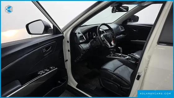 KGM - SSANGYONG TIVOLI LX 2WD