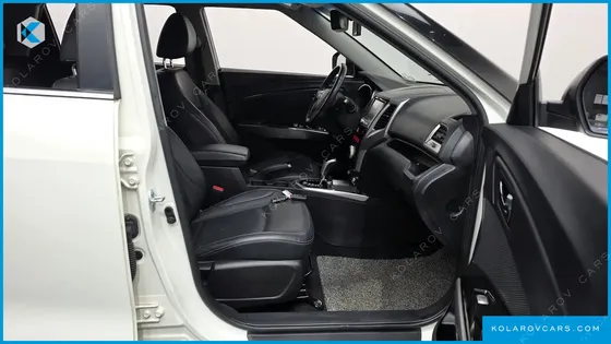 KGM - SSANGYONG TIVOLI LX 2WD