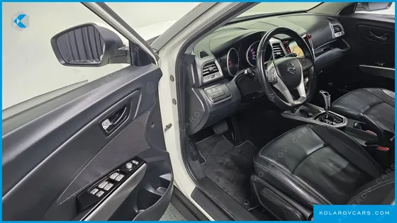 KGM - SSANGYONG TIVOLI VX 2WD