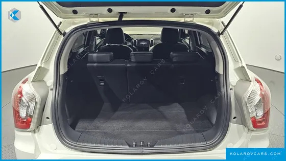 KGM - SSANGYONG TIVOLI LX 2WD