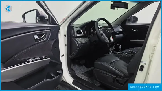 KGM - SSANGYONG TIVOLI VX 2WD