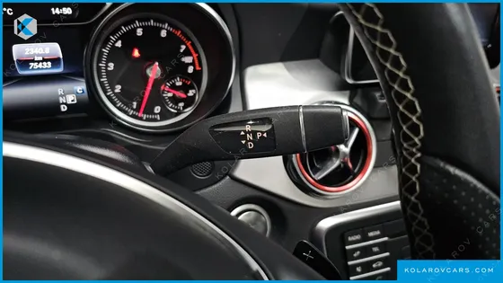 MERCEDES GLA-CLASS GLA220 PREMIUM