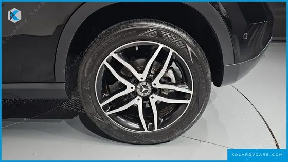 MERCEDES GLA-CLASS GLA220 PREMIUM