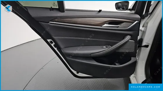 BMW 5 SERIES 530I LUXURY