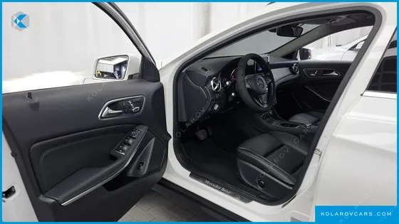 MERCEDES GLA-CLASS GLA220
