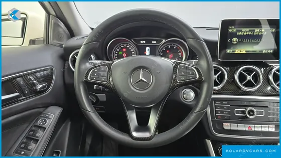 MERCEDES GLA-CLASS GLA220