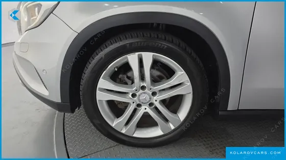 MERCEDES GLA-CLASS GLA200 D 4MATIC