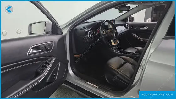 MERCEDES GLA-CLASS GLA200 D 4MATIC