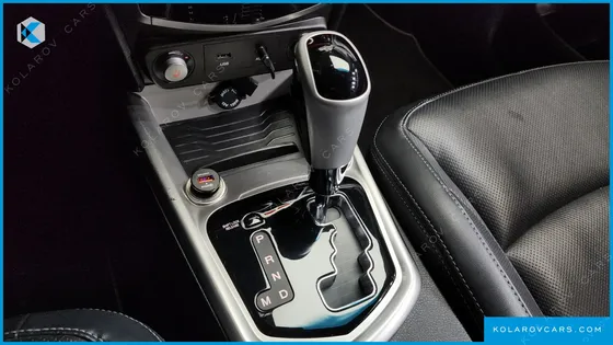 KGM - SSANGYONG TIVOLI VX 2WD